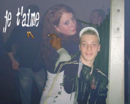 mois et mo amour je t aime  auci bisou